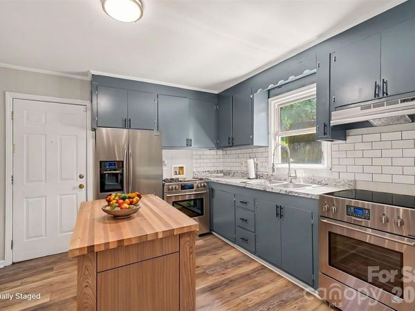 1813 Isaac Place , Shelby, NC 28152