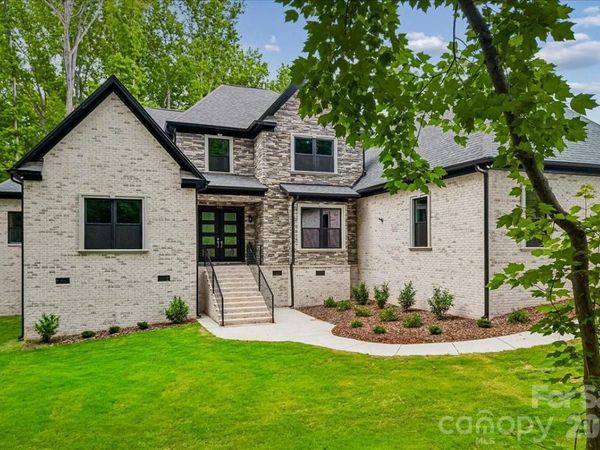 641 Cottonfield Circle, Waxhaw, NC 28173