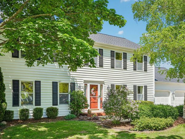 W68N347 Palmetto Ave, Cedarburg, WI 53012