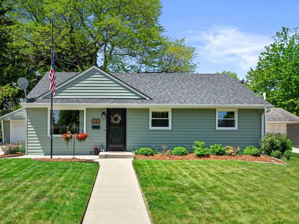 1015 5th Ave, Grafton, WI 53024