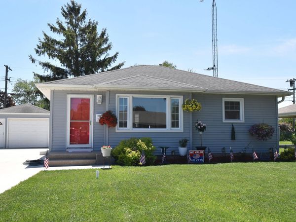 1201 Cedar Creek St, Racine, WI 53402
