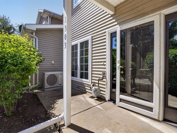1183 S 52nd Street, Unit 1303, West Des Moines, IA 50265