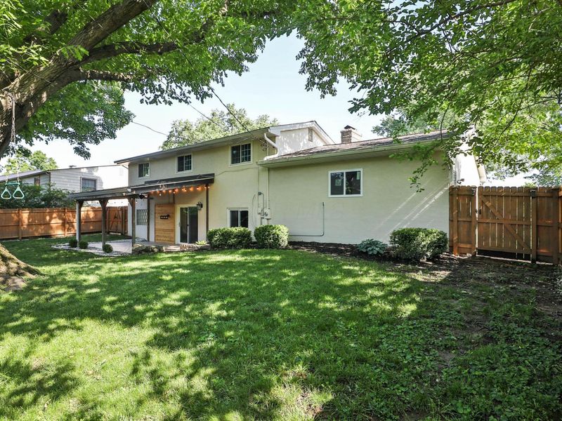 689 Beautyview Court , Columbus, OH 43214 Photo 46