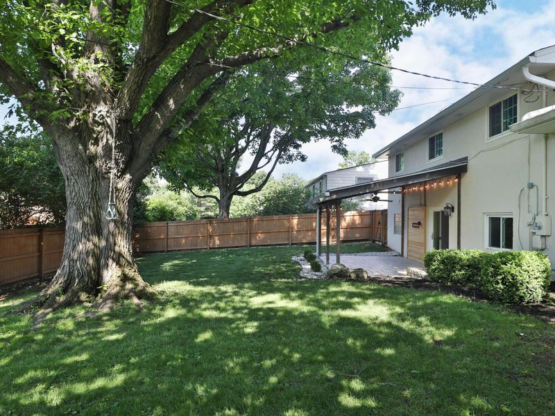 689 Beautyview Court , Columbus, OH 43214 Photo 47