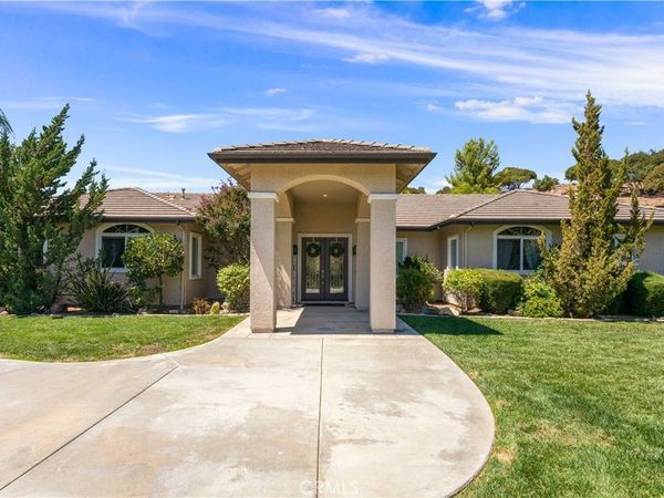 38580 Celine Cove, Murrieta, CA 92562
