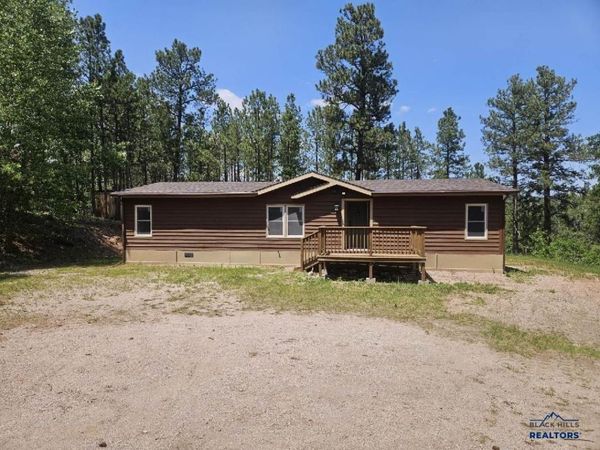 13636 QUARTZ CANYON LN, Rapid City, SD 57702