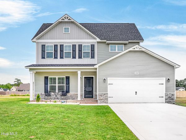 312 Cotton Hill Place, Hubert, NC 28539
