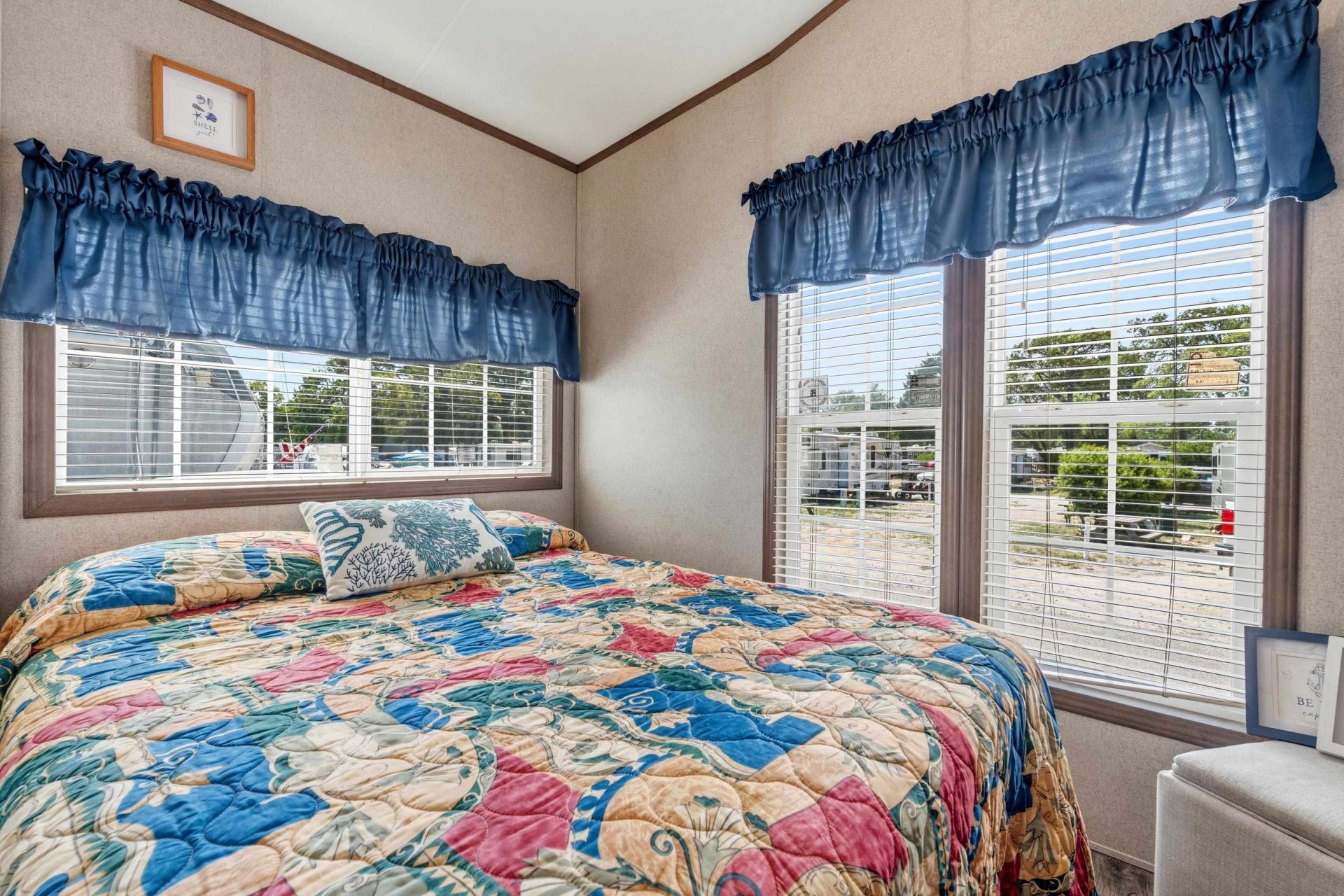 9700 Kings Rd.  Photo 11