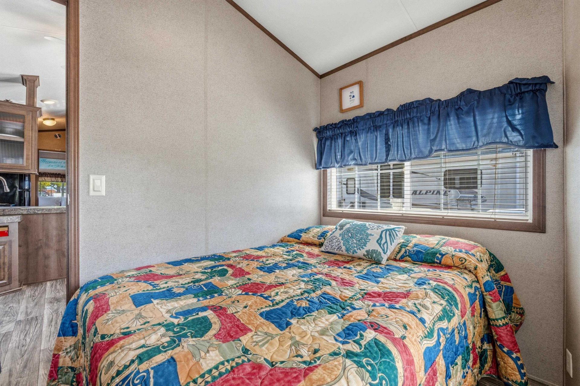 9700 Kings Rd.  Photo 12