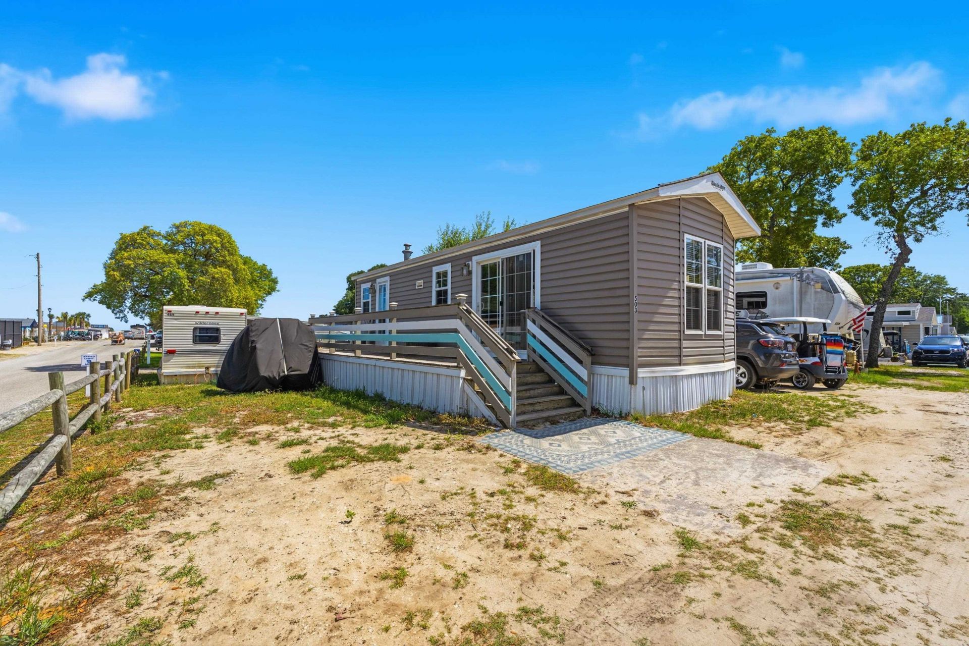 9700 Kings Rd.  Photo 13