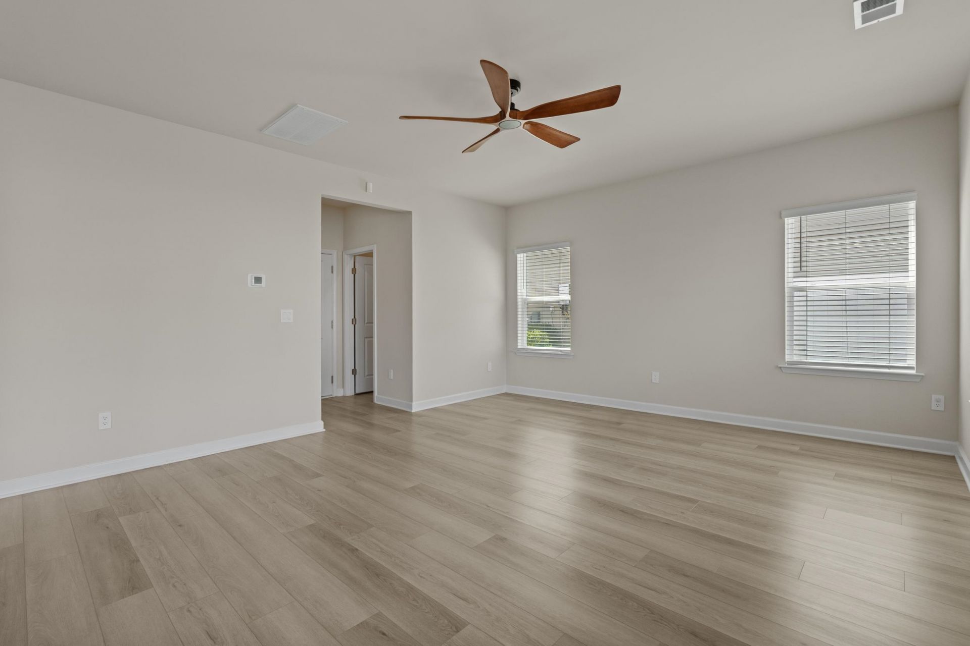 4059 Bayhill St. Photo 17