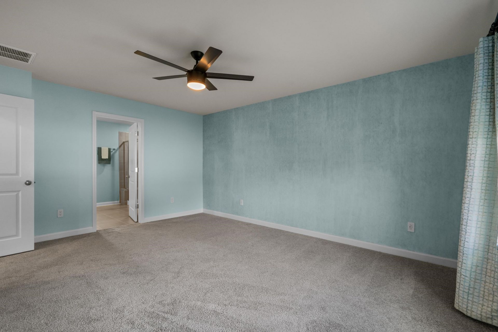 4059 Bayhill St. Photo 24