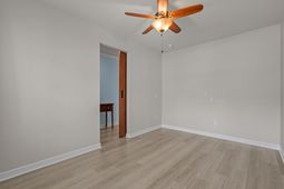 4059 Bayhill St. photo 4