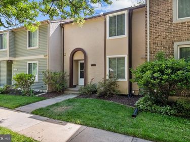 6018 TIMBER HOLLOW LANE , SPRINGFIELD, VA 22152