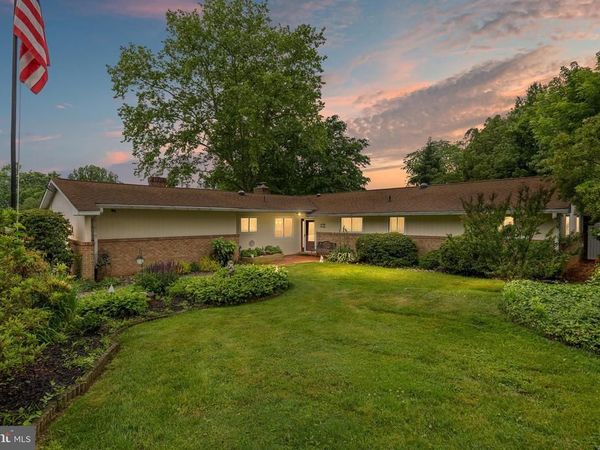22 RIDGEWOOD CIRCLE, WILMINGTON, DE 19809