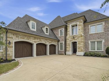 8714 Happy Hollow Drive, Frisco, TX 75034