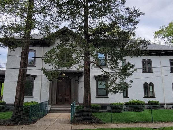 73 Elm Road, Unit 3, Newton, MA 02460
