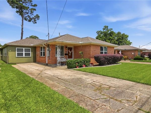 1717 TAYLOR Street , Kenner, LA 70062