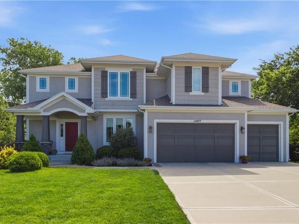 11477 S Redbud Lane, Olathe, KS 66061
