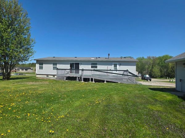 908 Trailview Street , Bovey, MN 55709