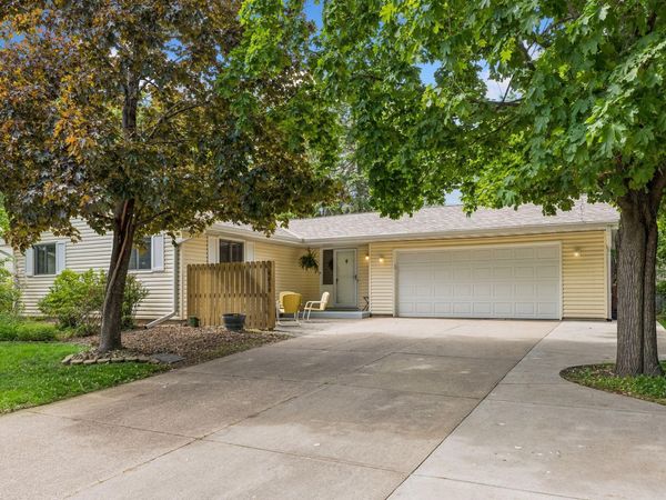 6232 Birchwood Road, Woodbury, MN 55125