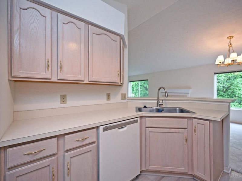 7905 Ramble View, Unit 301, Springfield Twp., OH 45231 Photo 18
