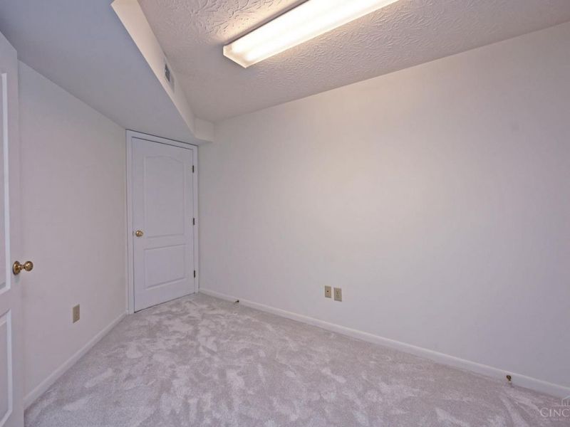 7905 Ramble View, Unit 301, Springfield Twp., OH 45231 Photo 19