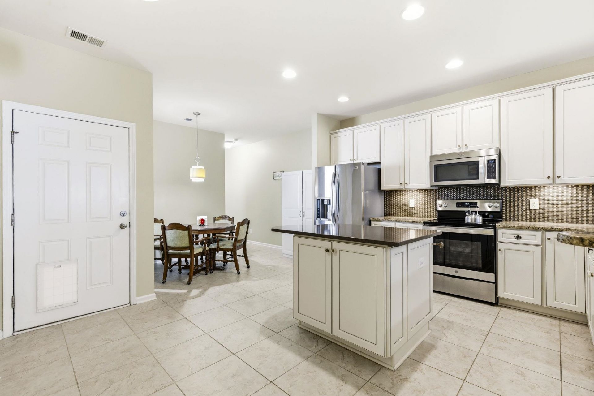 1545 Palmina Loop Photo 10