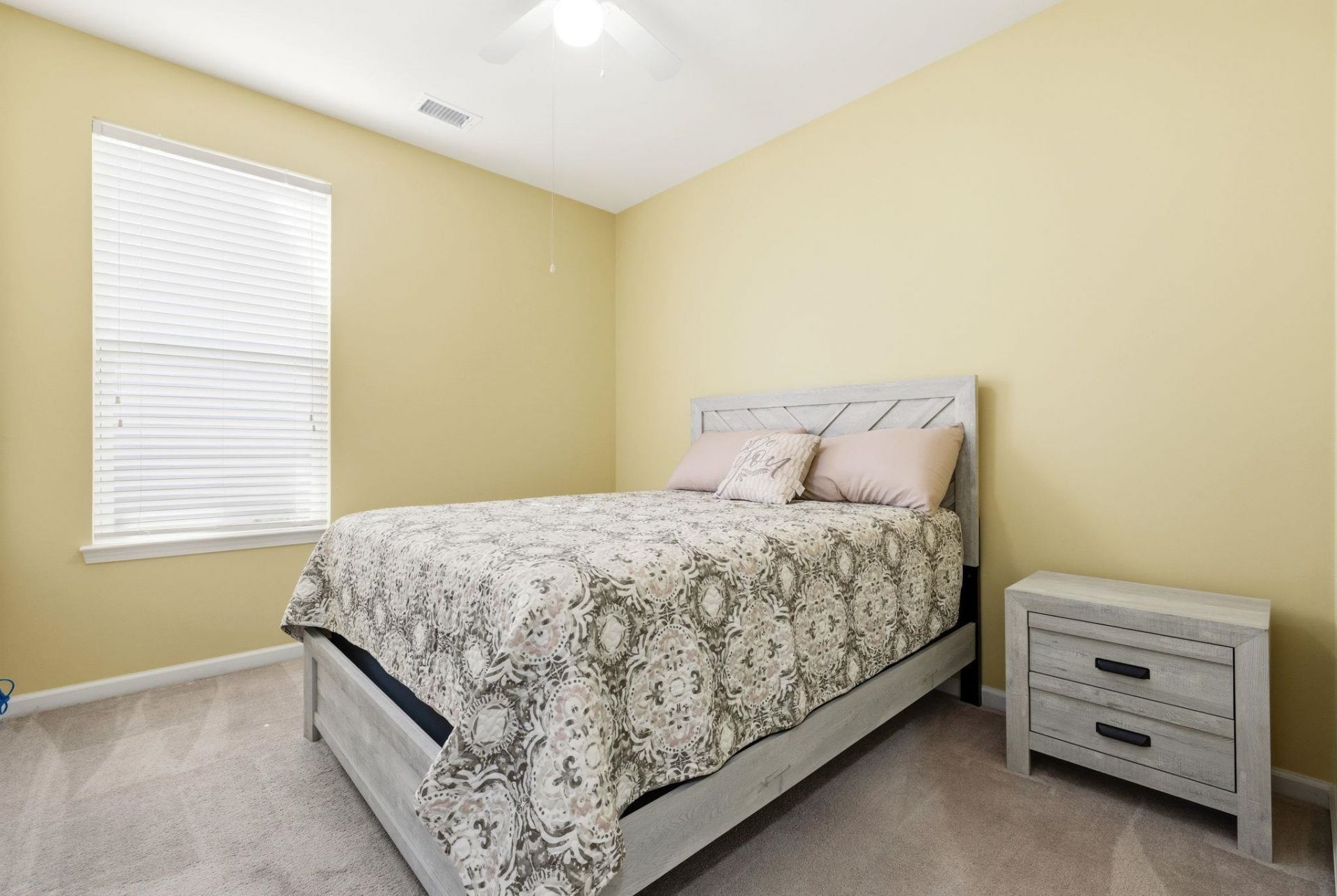 1545 Palmina Loop Photo 23