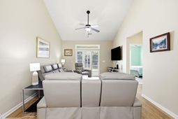1545 Palmina Loop photo 4