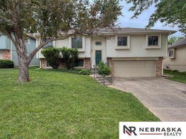 13605 Atwood Avenue , Omaha, NE 68144