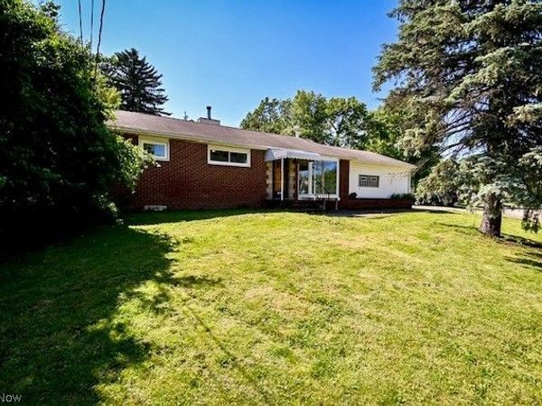 5011 W Boulevard NW, Canton, OH 44718