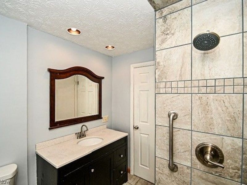 5011 W Boulevard NW, Canton, OH 44718 Photo 27
