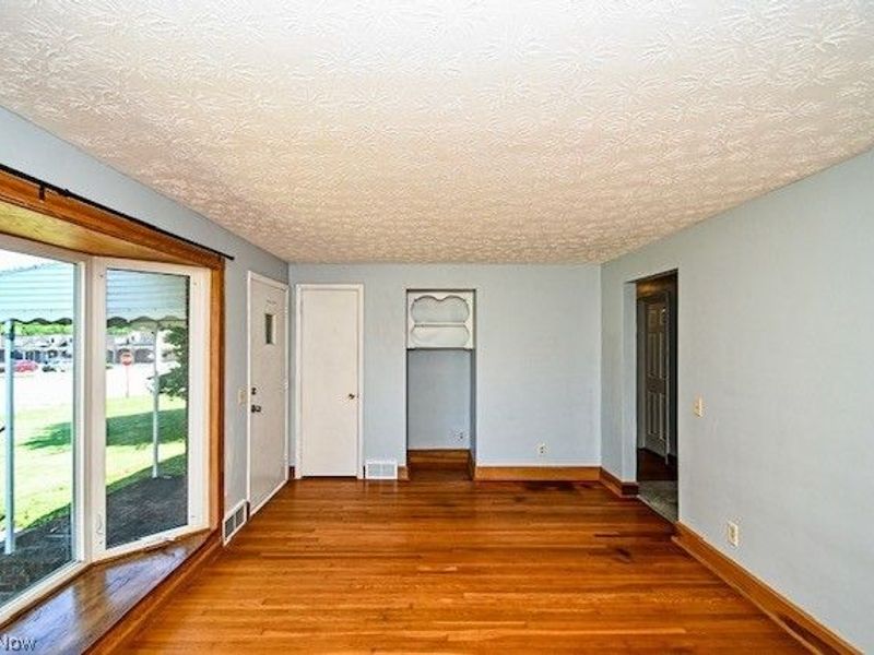 5011 W Boulevard NW, Canton, OH 44718 Photo 7