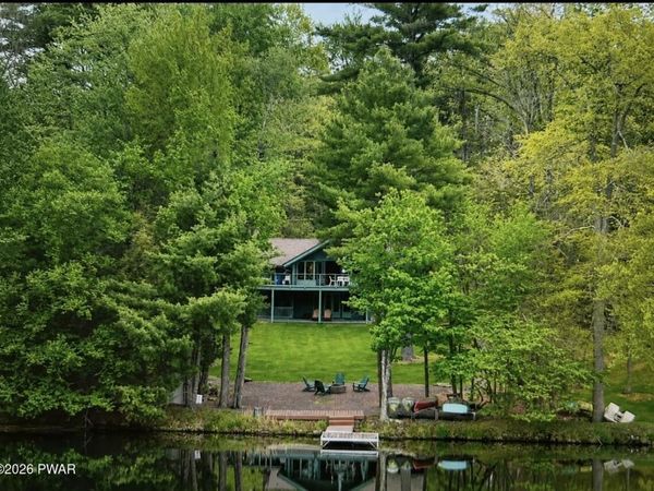 145 Indian Drive, Greentown, PA 18426
