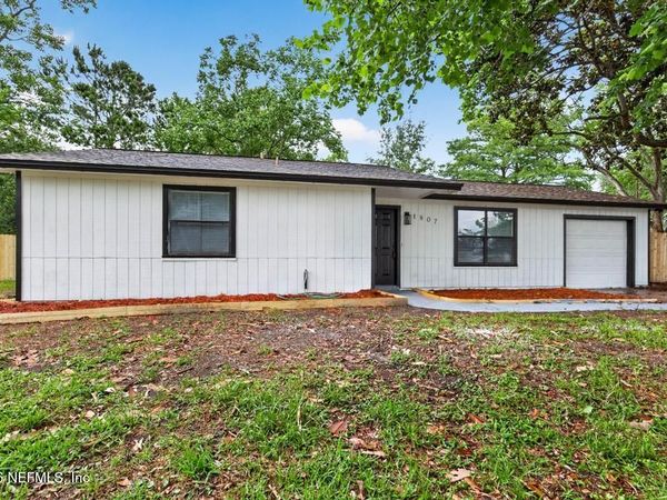1807 SHANNON LAKE Drive, Middleburg, FL 32068