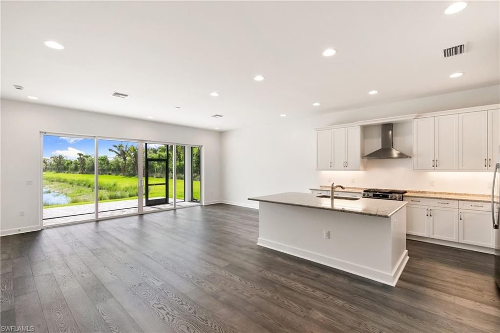 2924 Bloomfield Way, Naples, FL 34112 Photo