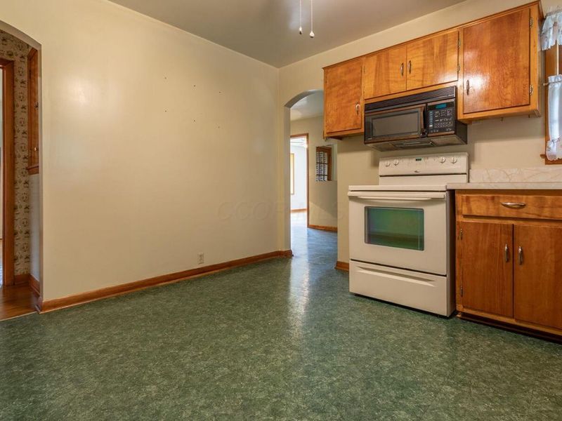 1320 Beacon Street , Lancaster, OH 43130 Photo 10