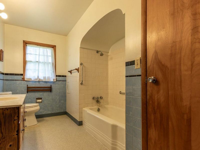 1320 Beacon Street , Lancaster, OH 43130 Photo 23