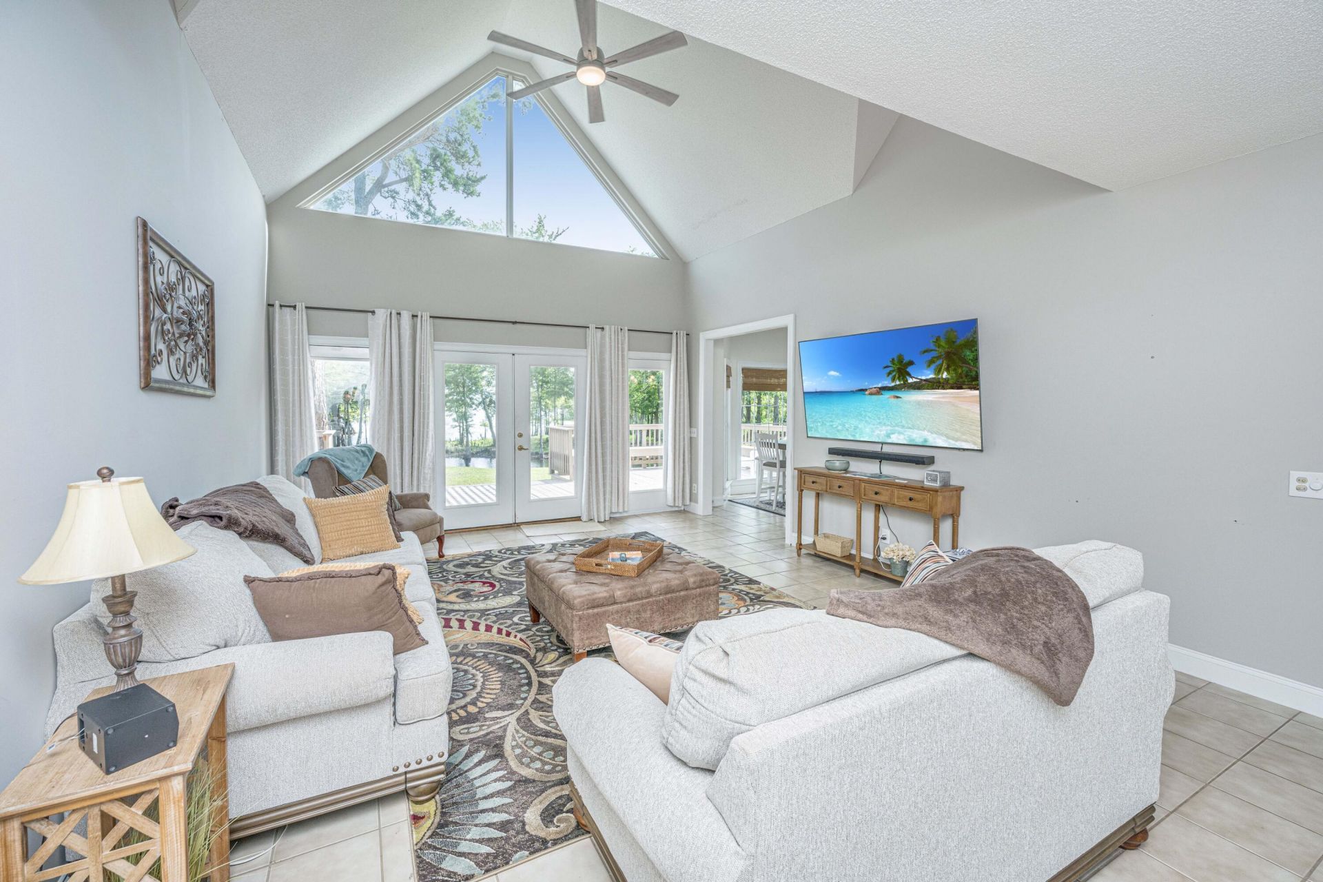 1232 Longpoint Road Photo 14