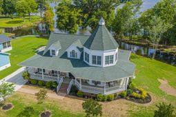 1232 Longpoint Road photo 4