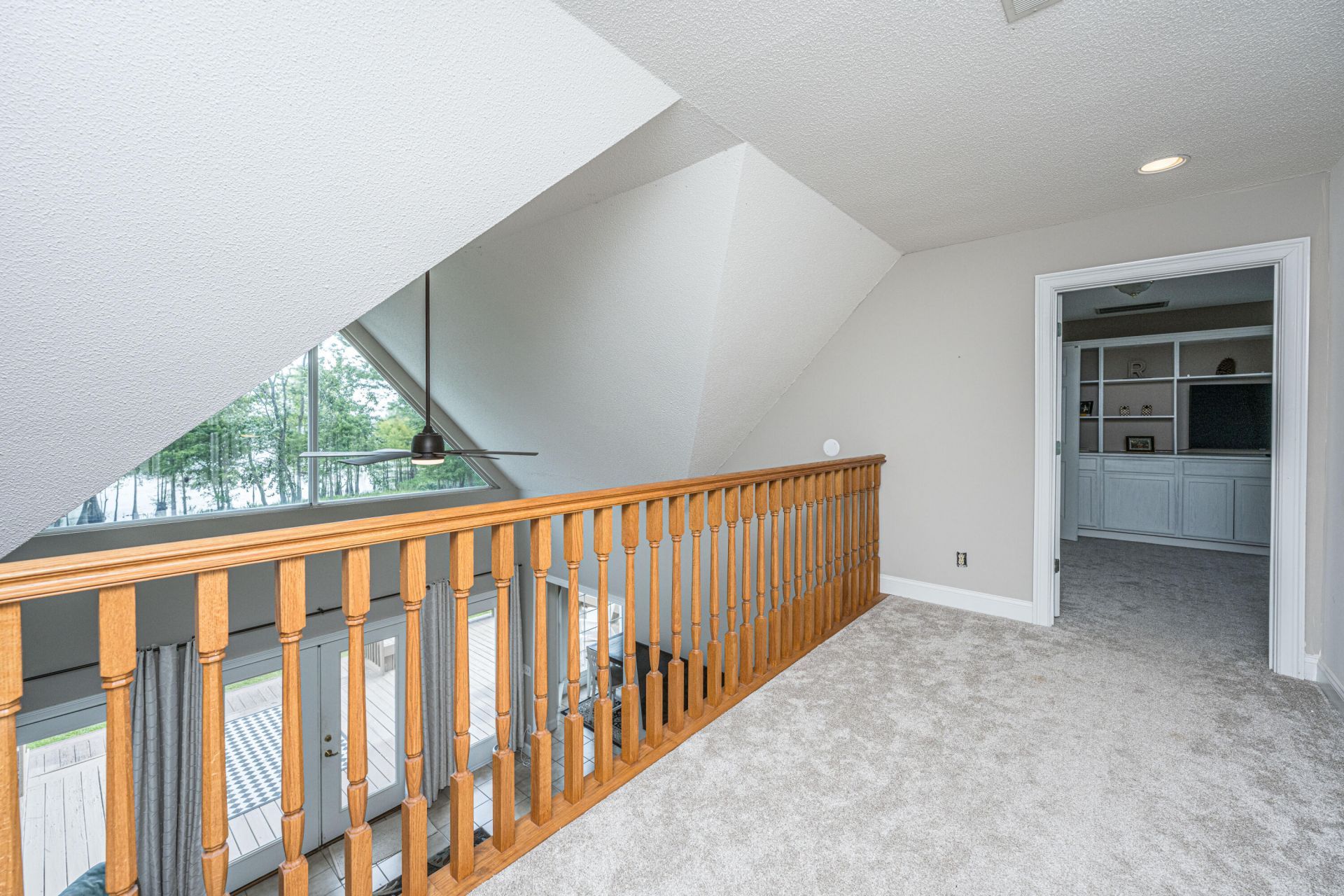 1232 Longpoint Road Photo 28