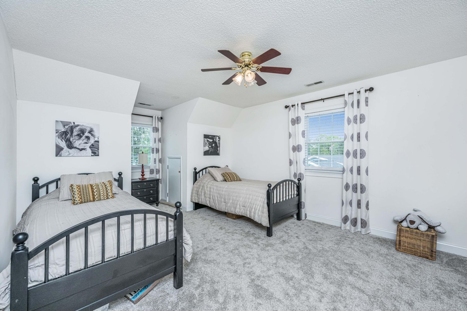 1232 Longpoint Road Photo 34