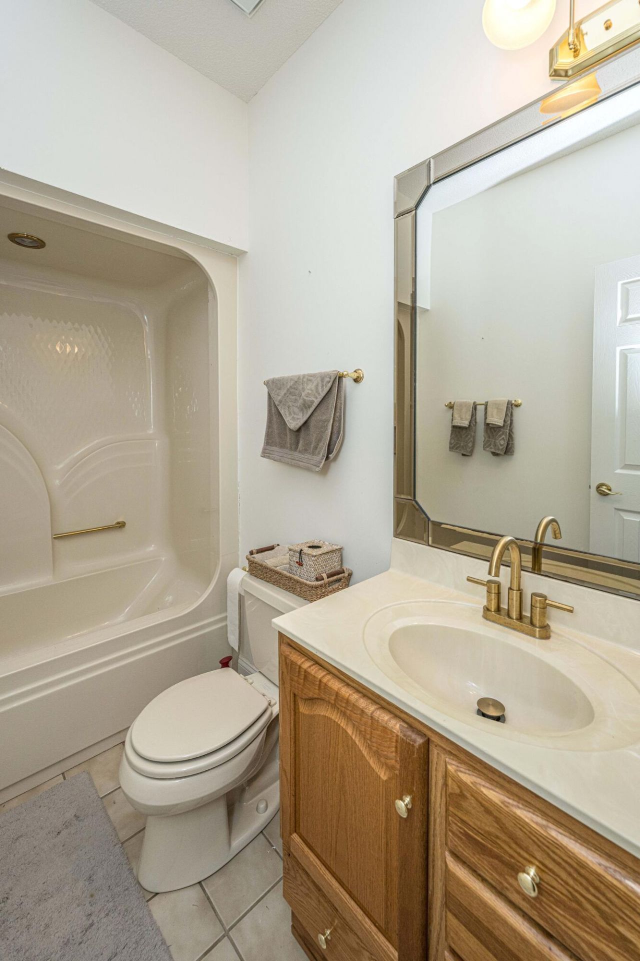 1232 Longpoint Road Photo 37