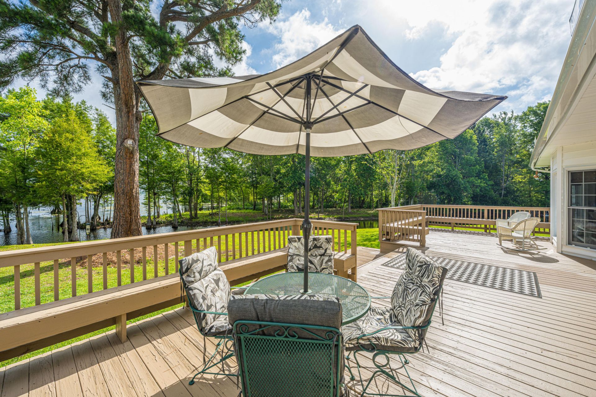 1232 Longpoint Road Photo 43