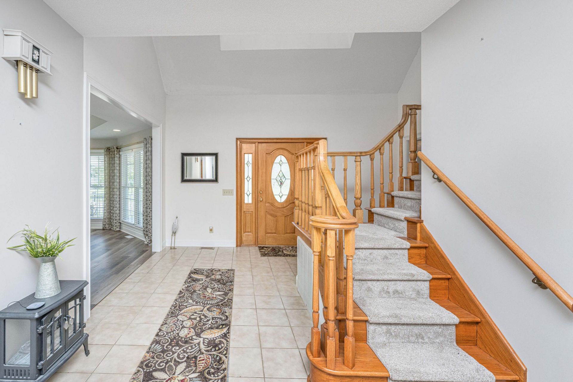 1232 Longpoint Road Photo 9