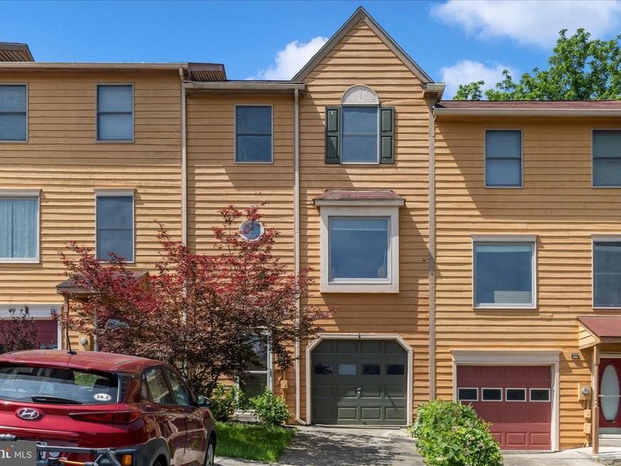 6631 E Beach Drive, New Market, MD 21774 Main Photo