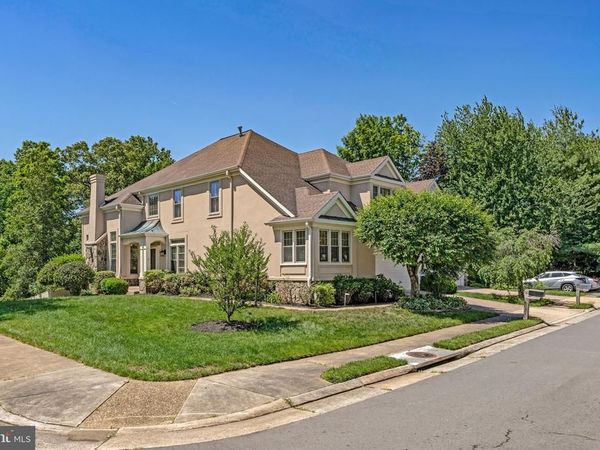 10003 DONAL LANE , VIENNA, VA 22181