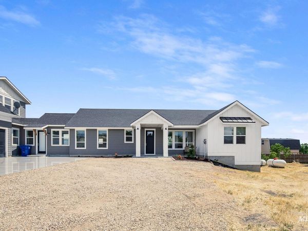 8629 Latimore, Middleton, ID 83644