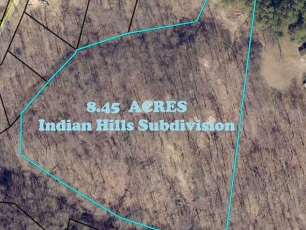 Cherokee Road , Lucas, KY 42156